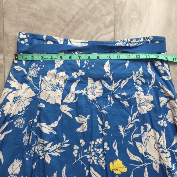 Old Navy floral knee length skirt size 6 - Picture 5 of 8